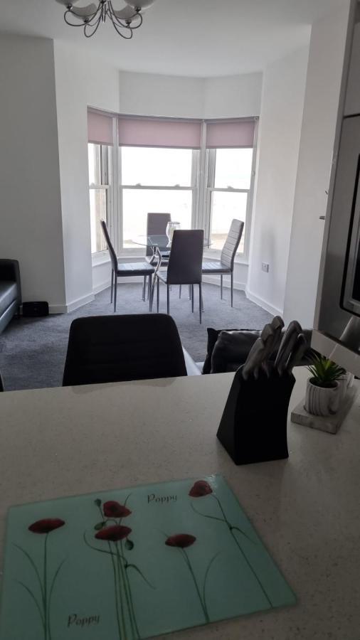 Apartment 302 241 Marine Rad מורקמבי מראה חיצוני תמונה